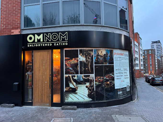 Photography to follow: OmNom Birmingham on Fleet Street